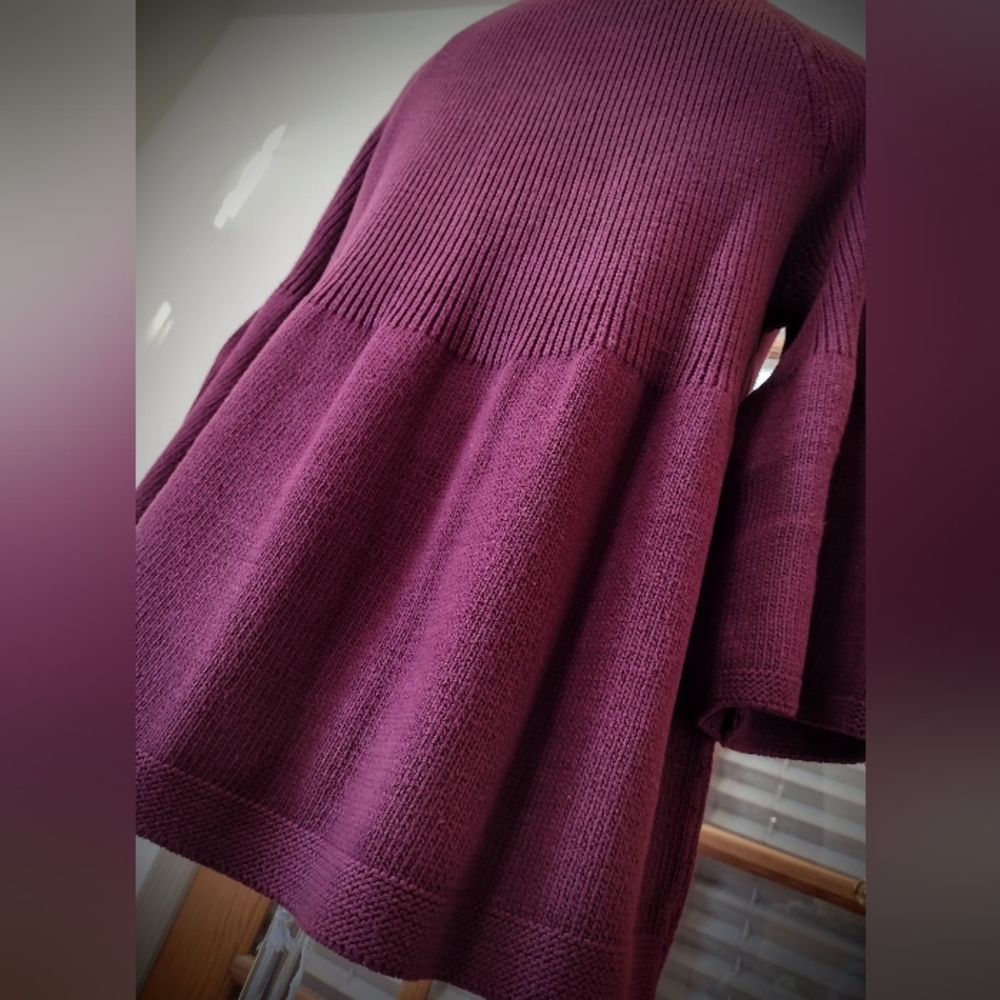 Perfect Condition Classiques Entier Button Front Sweater w/ Bell Sleeves, Medium - Picture 9 of 12